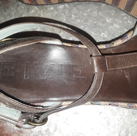 Bivel sandals - Picture 3 of 4